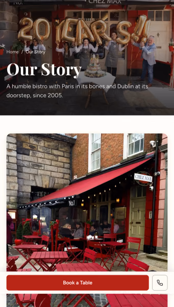 Page Our Story de Chez Max, photo d'équipe et façade du restaurant