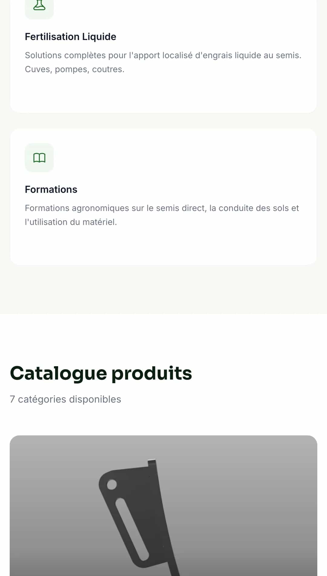 Bloc catalogue de Kiwi Agronomy présentant fertilisation liquide, formations et les sept catégories