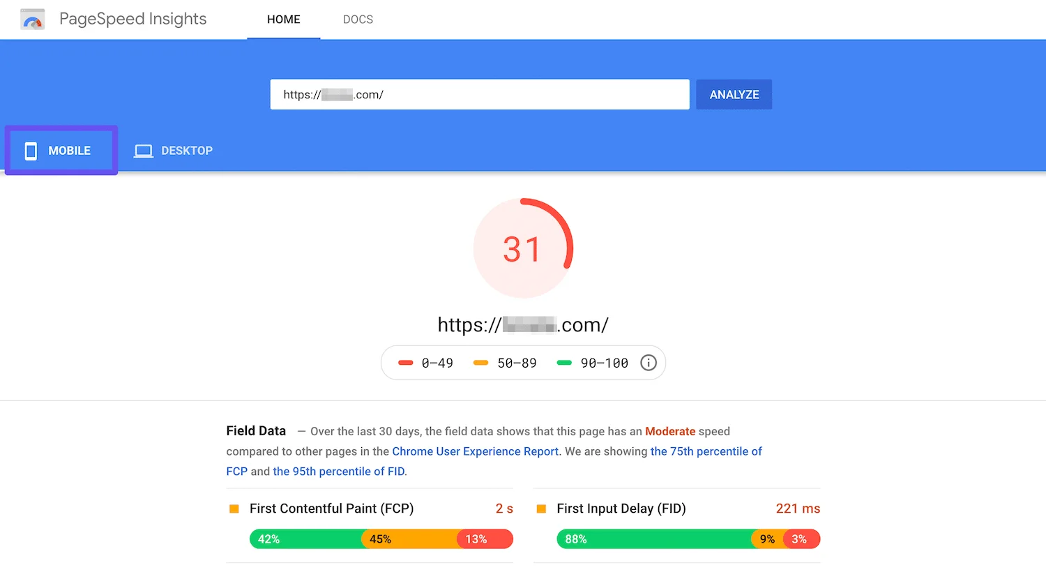Interface de PageSpeed Insights montrant les scores Core Web Vitals sur mobile
